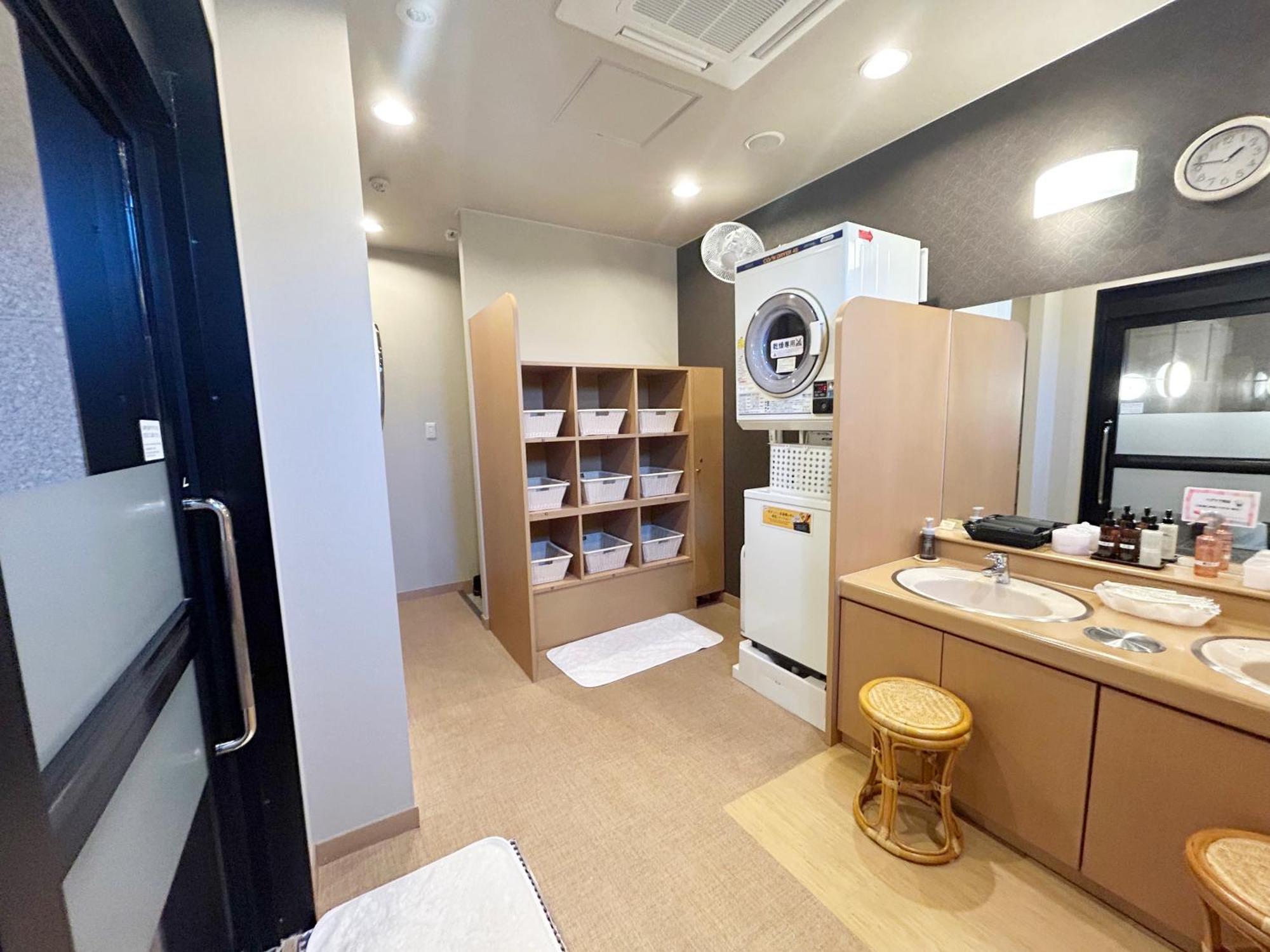 Hotel Route-Inn Iwata Inter Экстерьер фото